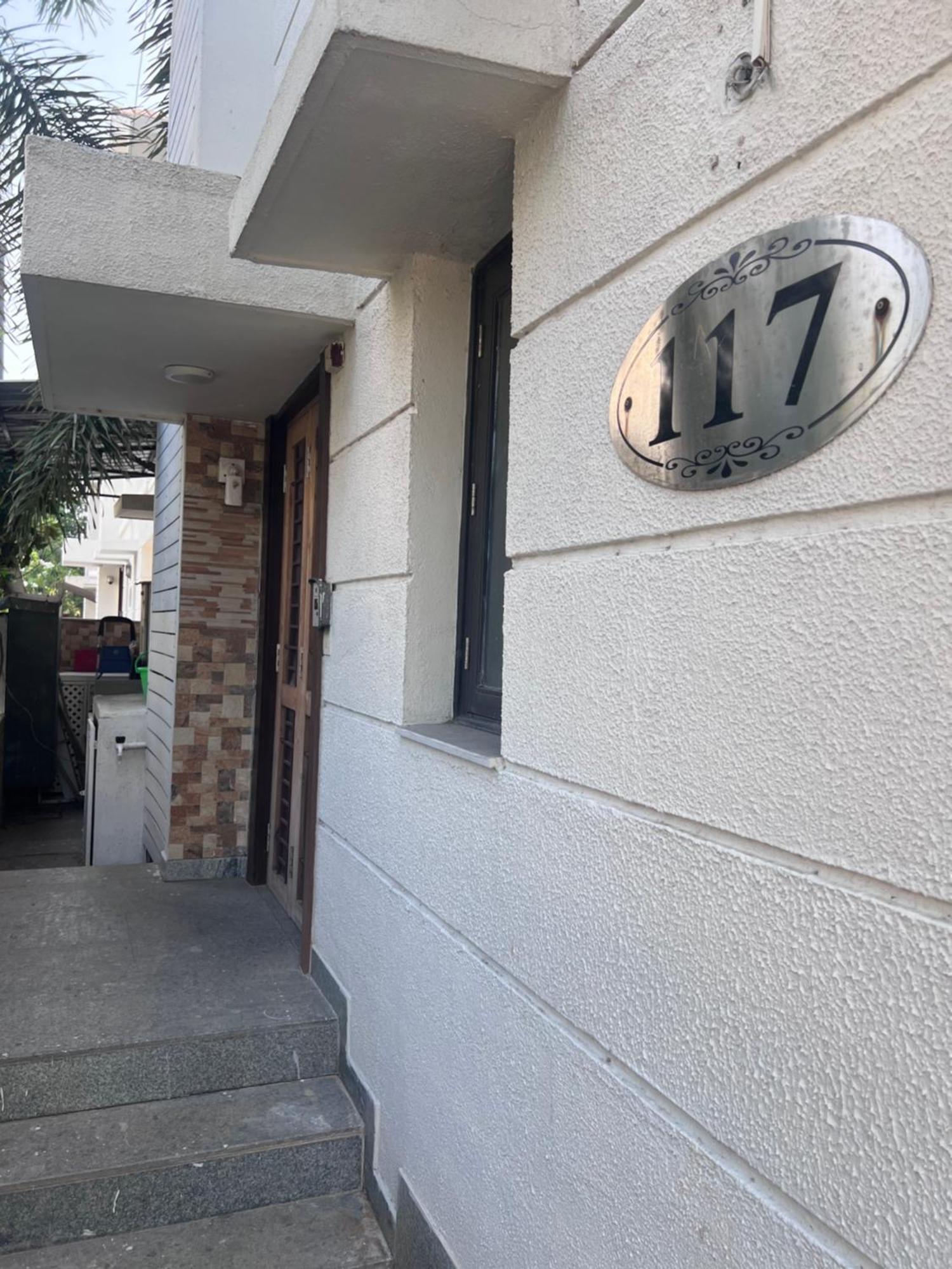Villa 117 Prestige Silver Springs Chennai Bagian luar foto